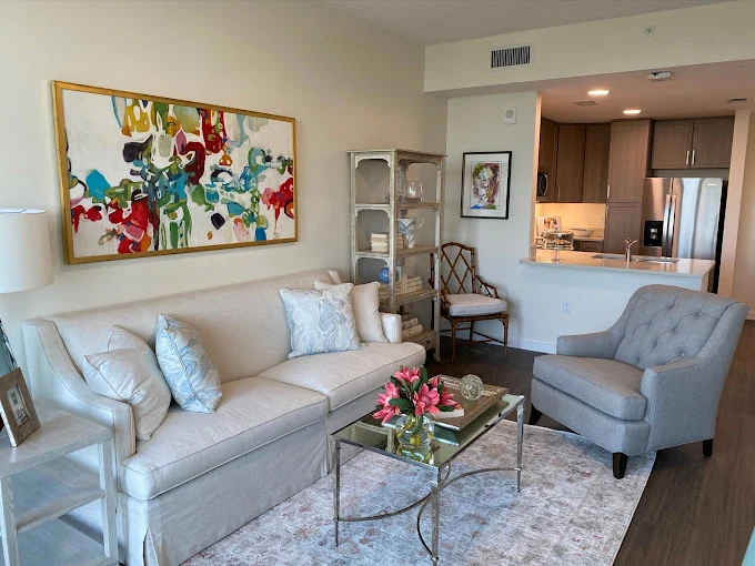 Image of The Village of Southampton (7)