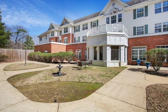 Image of Charter Senior Living of Vinings (2)