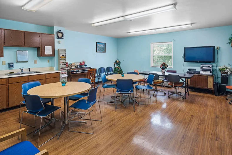 Image of John L. Glenn Residential Center (3)