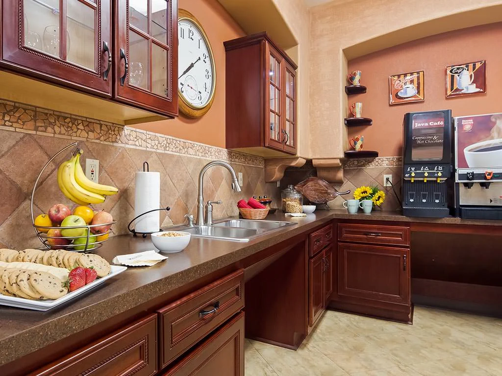 Park West Plaza Bistro