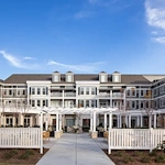 Image of Merrill Gardens at Woodstock (3)