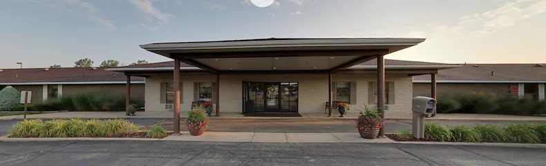 Image of Courtney Manor (1)