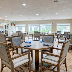 Image of Glen Oaks Alzheimer’s Special Care Center (2)