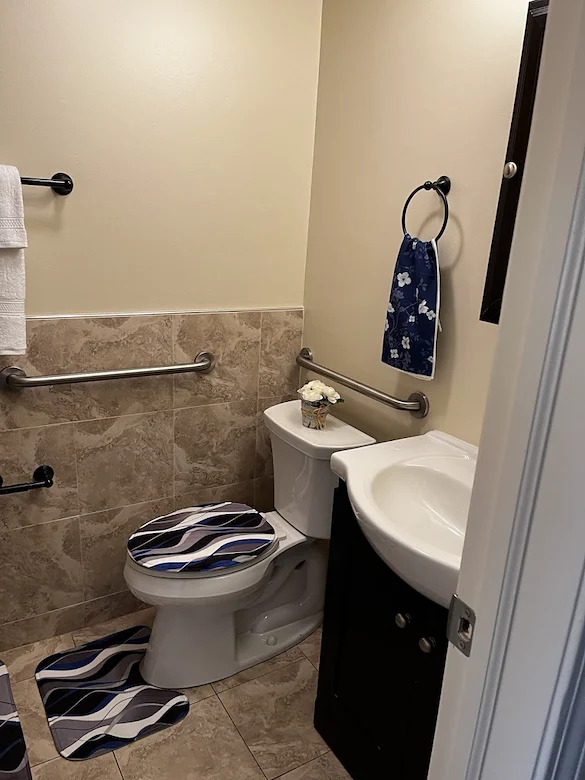 Image of Asbury Court Nursing & Rehab (9)