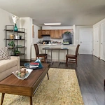 Image of The Residences at Maple Glen (2)