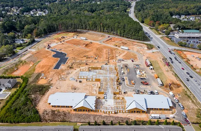 Image of Manor Lake Snellville - Now Open (1)