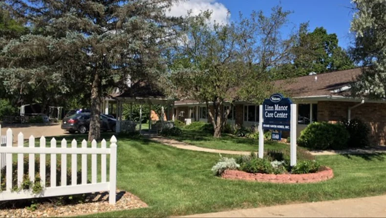 Image of Linn Manor Care Center (1)