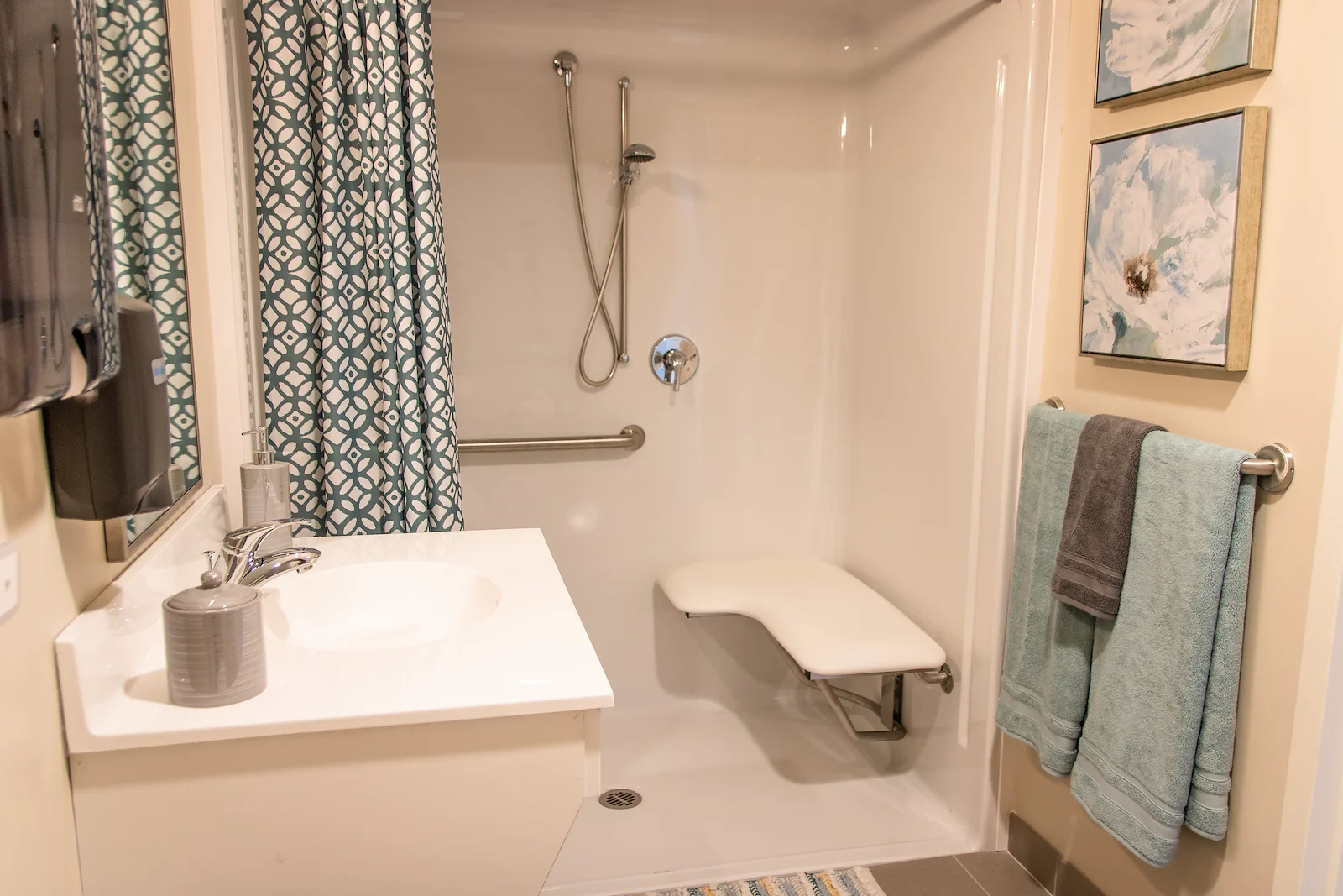 Image of Spring Village at Dover (9)