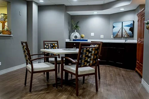 Image of The Pearl Of Evanston (8)