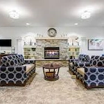 Image of Merrill Gardens at Sheldon Park (7)