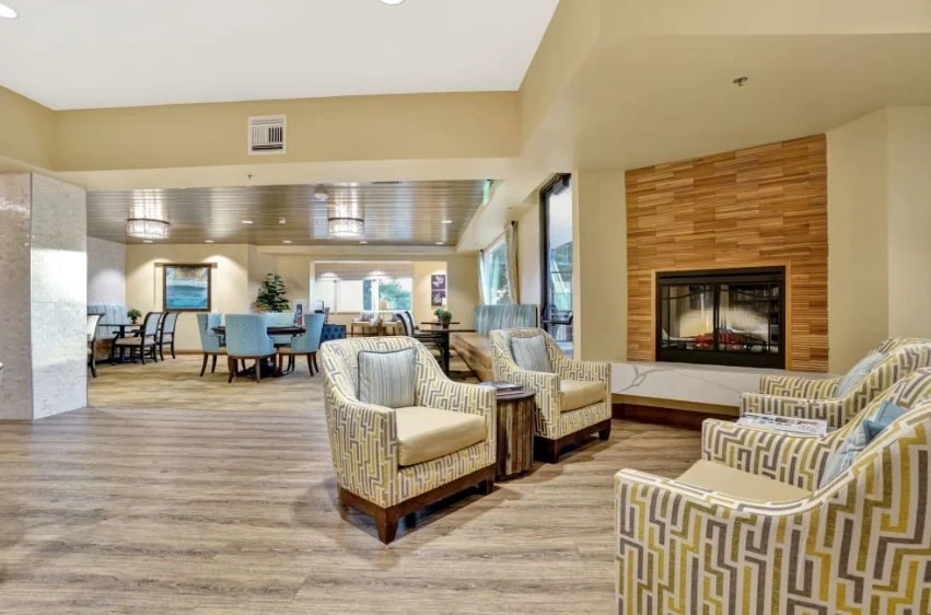 Image of The Montera (2)