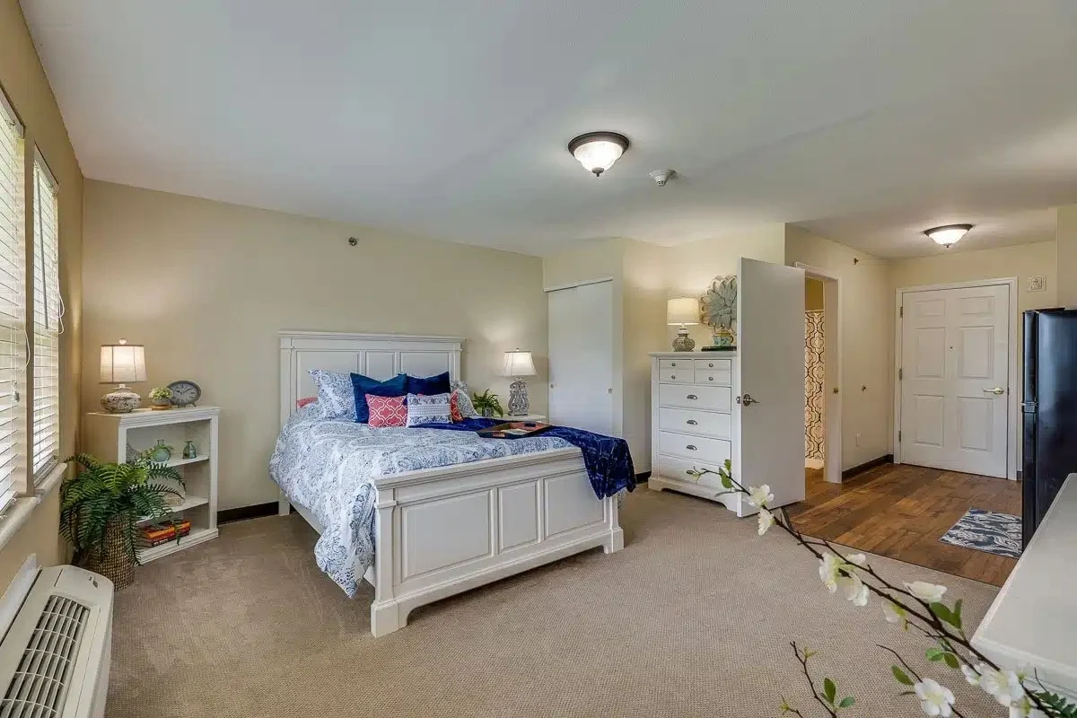 Image of The Legacy of Southpointe Drive (5)