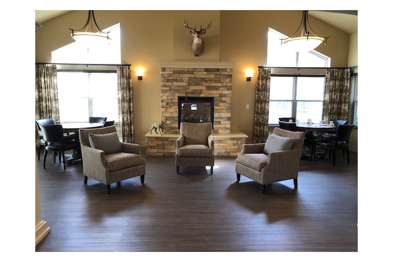 Magnolia Place Hunts Room