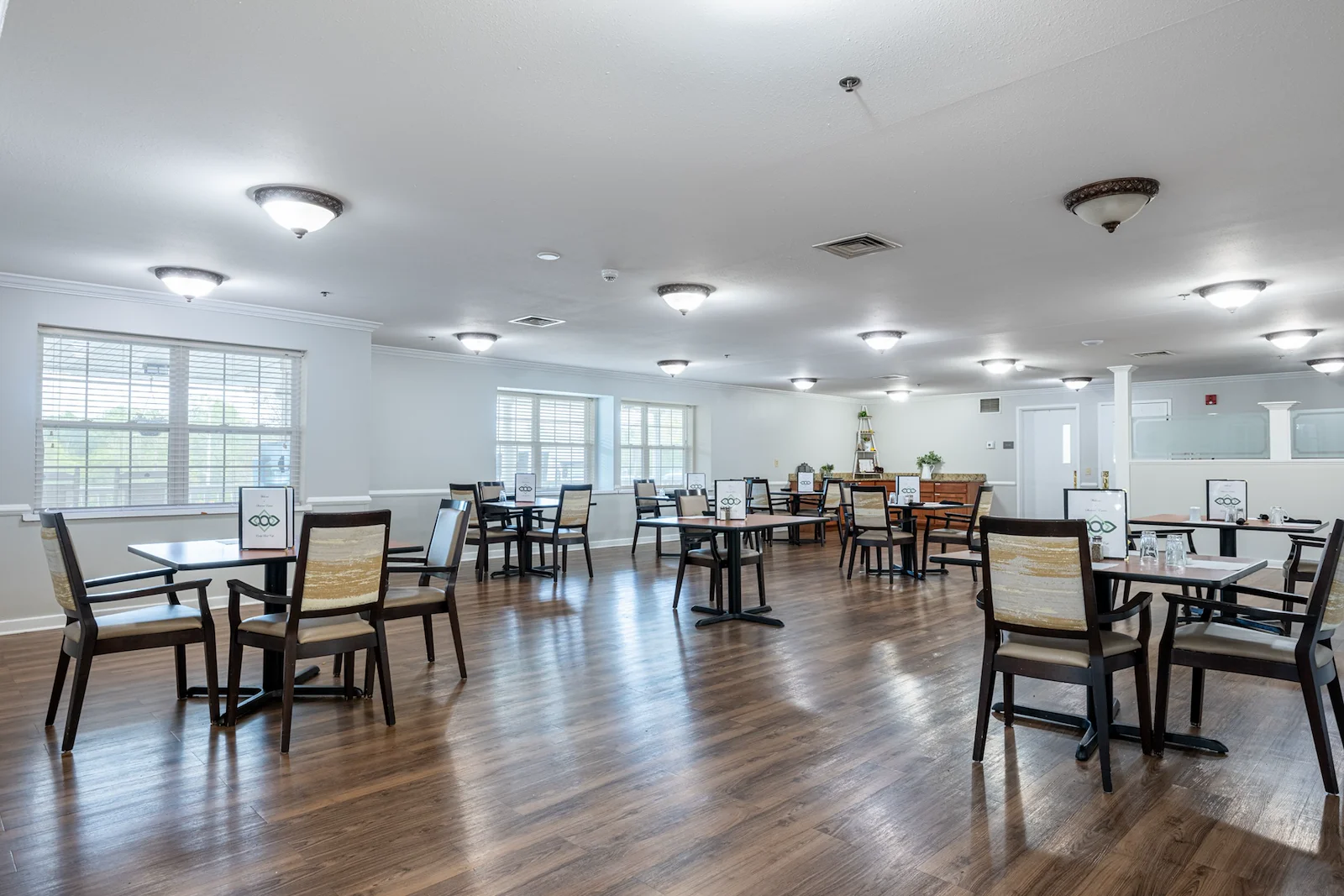 Image of Shawnee Estates Senior Living (6)