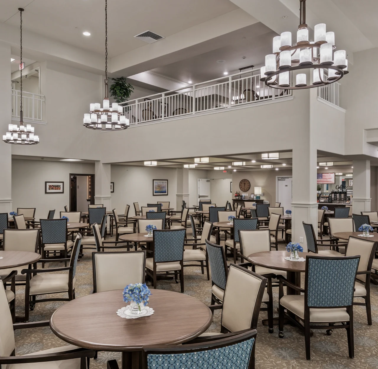 Southern Pines Gracious Retirement Living Hawthorn Senior Independent Living in Southern Pines, North Carolina dining room