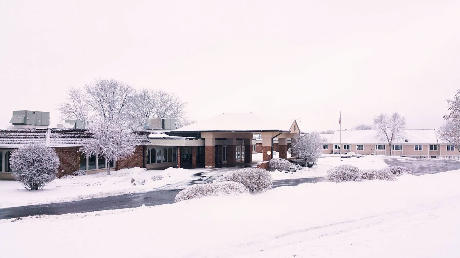 Image of Ingleside Manor (2)