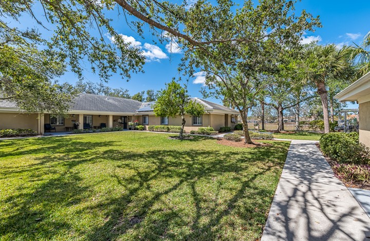 Image of Pacifica Senior Living Fort Myers (1)