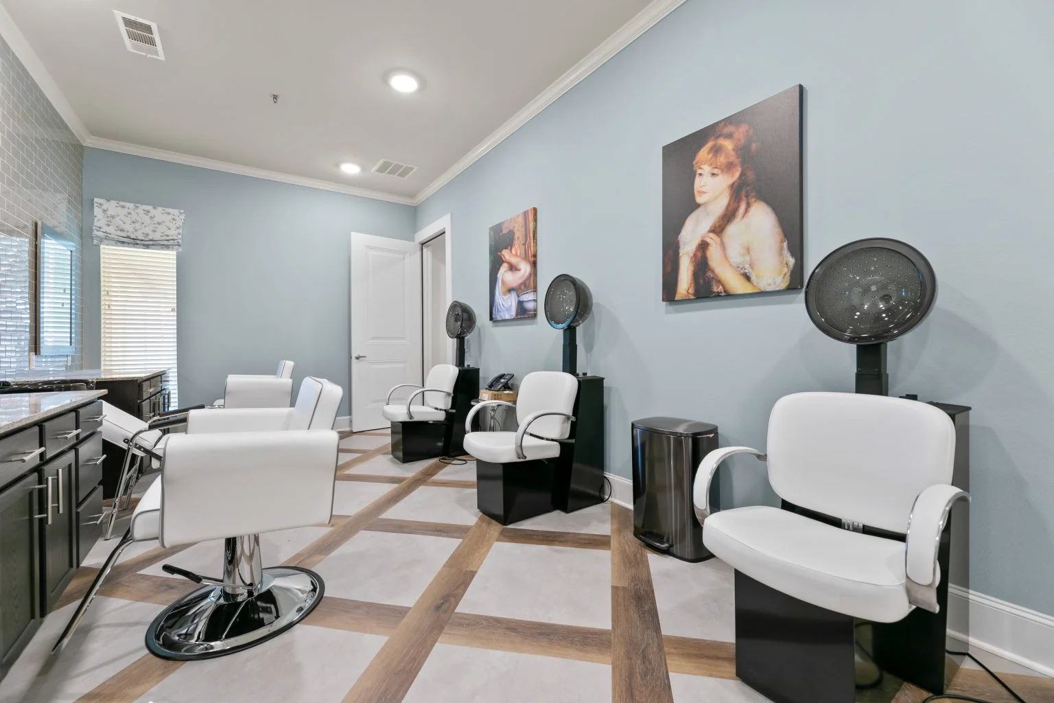 Wilshire Senior Living, independent living, assisted living, and memory care in Burleson, TX, beauty salon