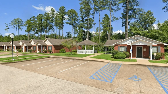 Image of Holly Park (2)