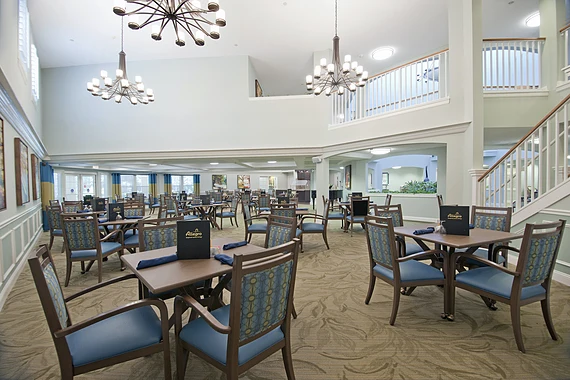 Allegro Fleming Island, senior living community offering independent living, assisted living, memory care, and respite care in Fleming Island, FL, dining room