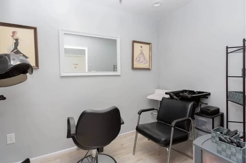 Image of Glen Park at Valley Village (3)