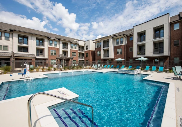 Image of The Lakes at Grand Prairie (9)