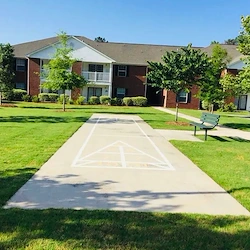 Image of Lucky Pointe (3)