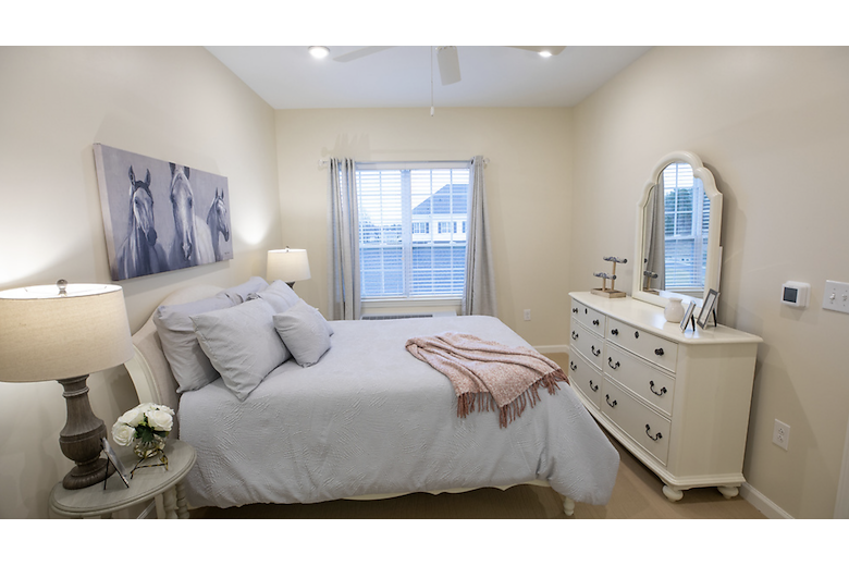 Image of Woodland Hills (7)
