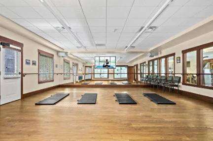 Image of University Retirement Community At Davis (5)