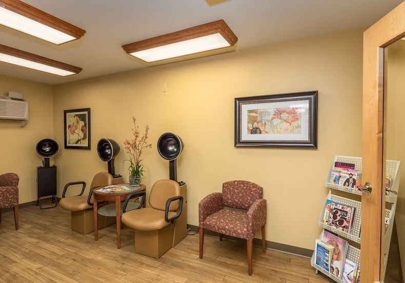 Image of Hawthorne Court (8)