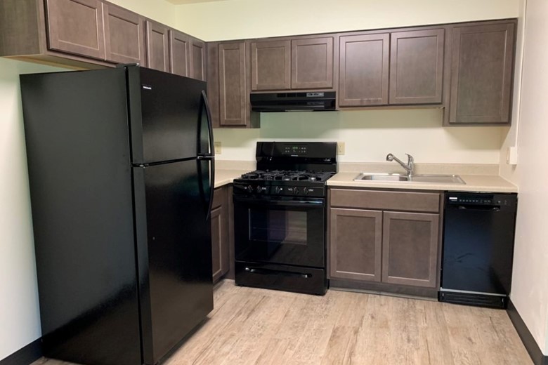 Image of Whittier Apartments and Townhomes (3)