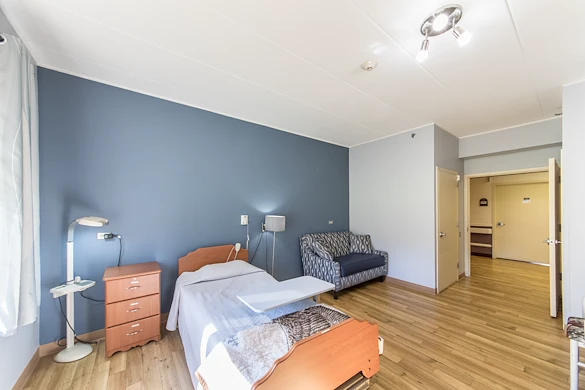 Image of Elmhurst Extended Care Center (4)