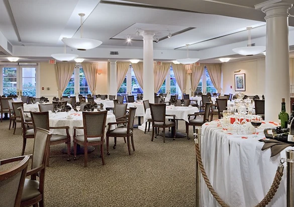 Image of Rose Schnitzer Manor (4)