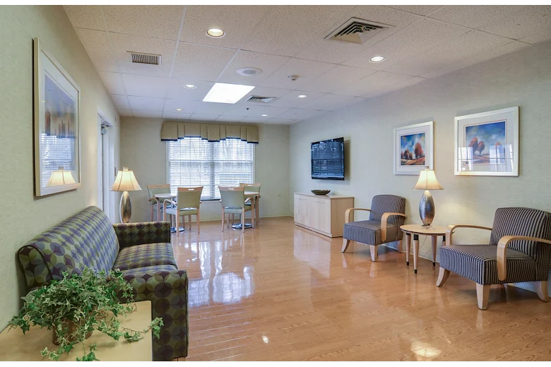 Image of Kingston Court Skilled Nursing and Rehab (4)