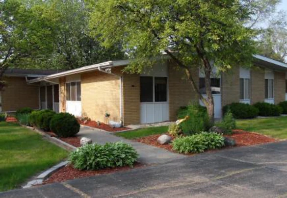 Image of Sugarbush Living - Woodkrest House (1)