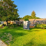 Image of Silver Oaks Memory Care (2)