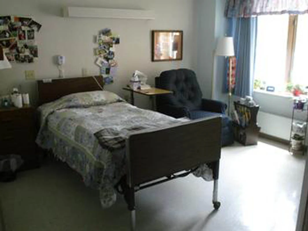 Image of Benedictine Living Healthcare New Brighton (6)