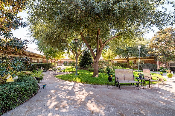 Brookdale Summer Ridge Assisted Living in Rockwall, TX, exterior