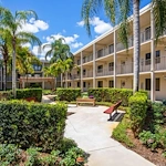 Image of The Pointe at Ocean Boulevard (2)