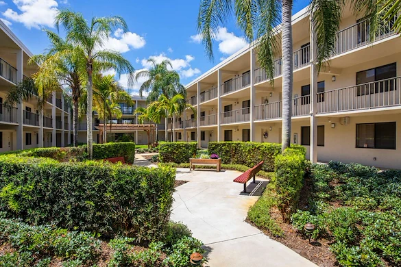 Image of The Pointe at Ocean Boulevard (2)