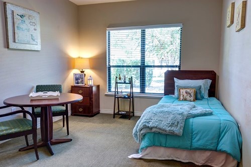 Image of The Auberge at Benbrook Lake (7)