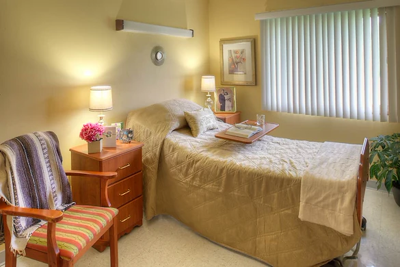 Image of Canfield Healthcare Center (3)