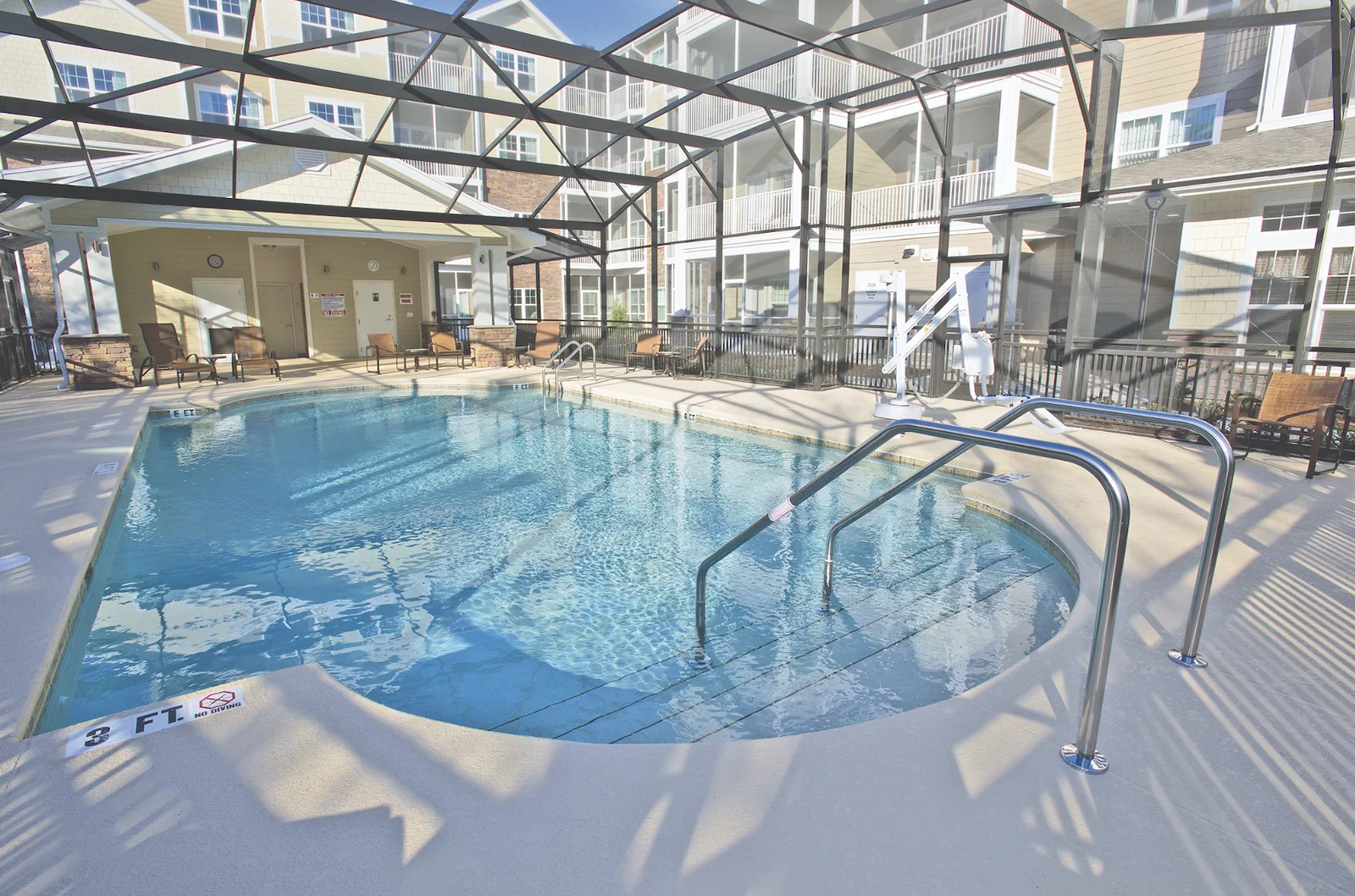 Cypress Springs Gracious Retirement Living Hawthorn Senior Independent Living in Lakewood Ranch, Florida pool