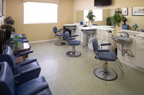 Image of Kingsway Arms Nursing Center Inc (4)