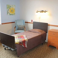 Image of Miller's Merry Manor Garrett (5)