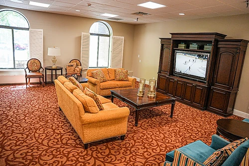Image of Glass Peaks Senior Living (3)