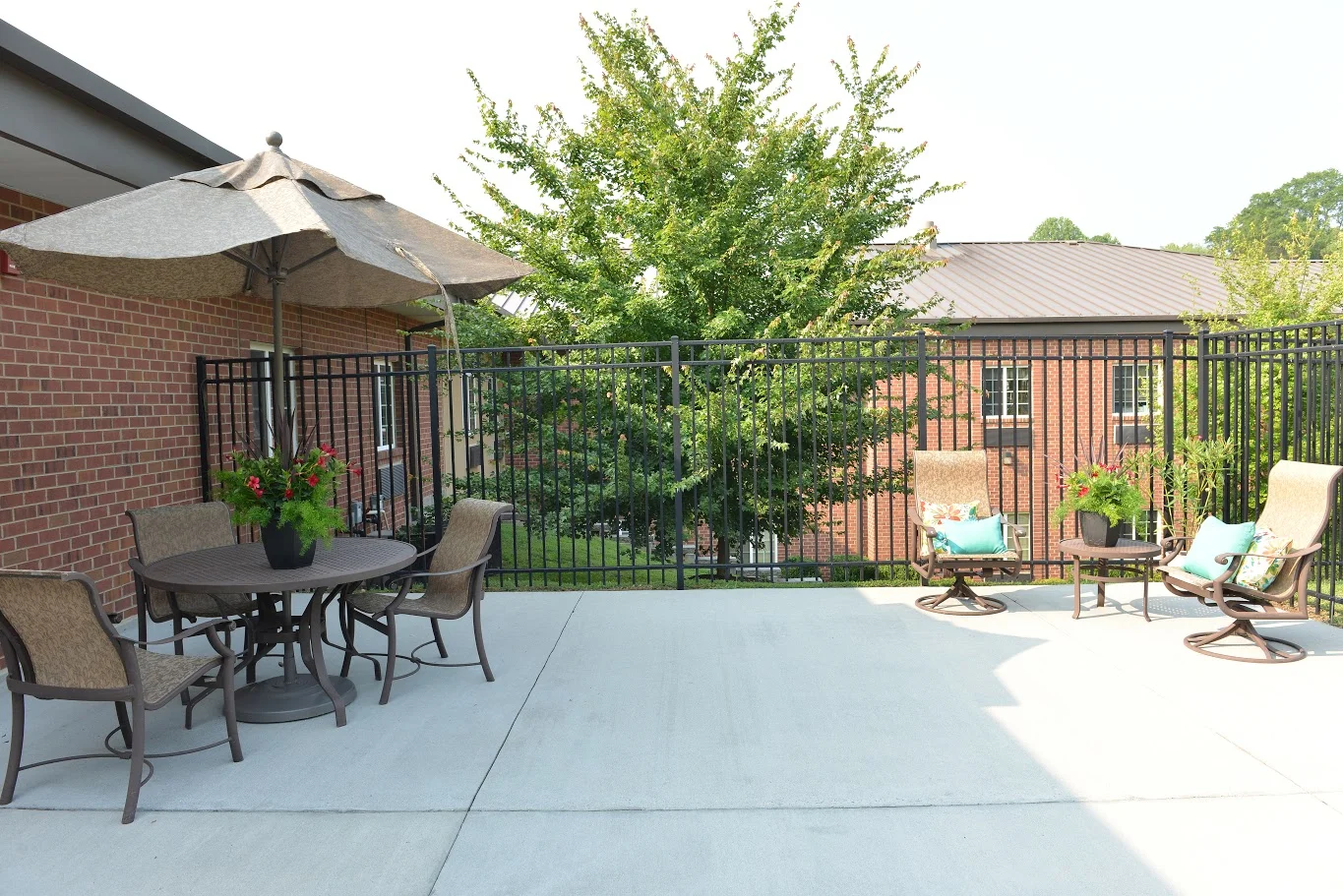 Image of Laurels Of Bon Air (9)