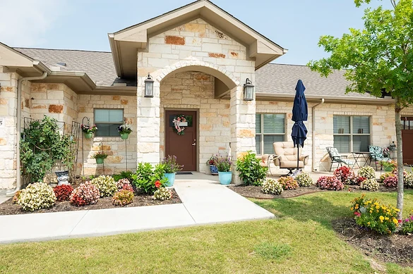Image of Heritage Lakes Senior Living of Pflugerville (1)
