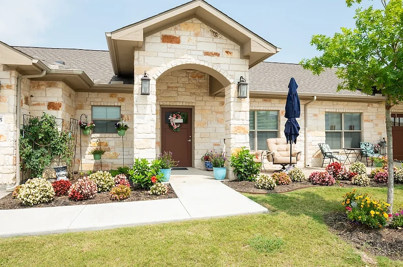 Image of Heritage Lakes Senior Living of Pflugerville (1)