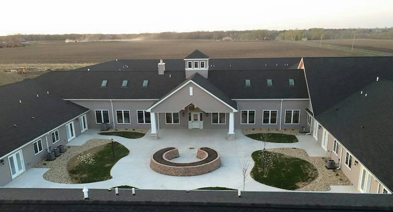 Image of Villas of Holly Brook, Morton, Illinois (4)